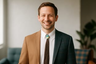 Match Bolo Ties With Outfits: Colors & Patterns