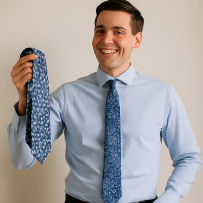 How do you match a blue floral tie to a shirt without clashing?