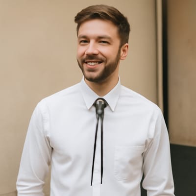 What shirt and collar work best with a bolo tie?