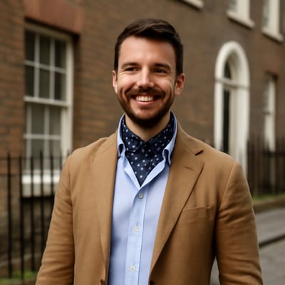 Cotton cravats: how to make them look intentional, not like a scarf